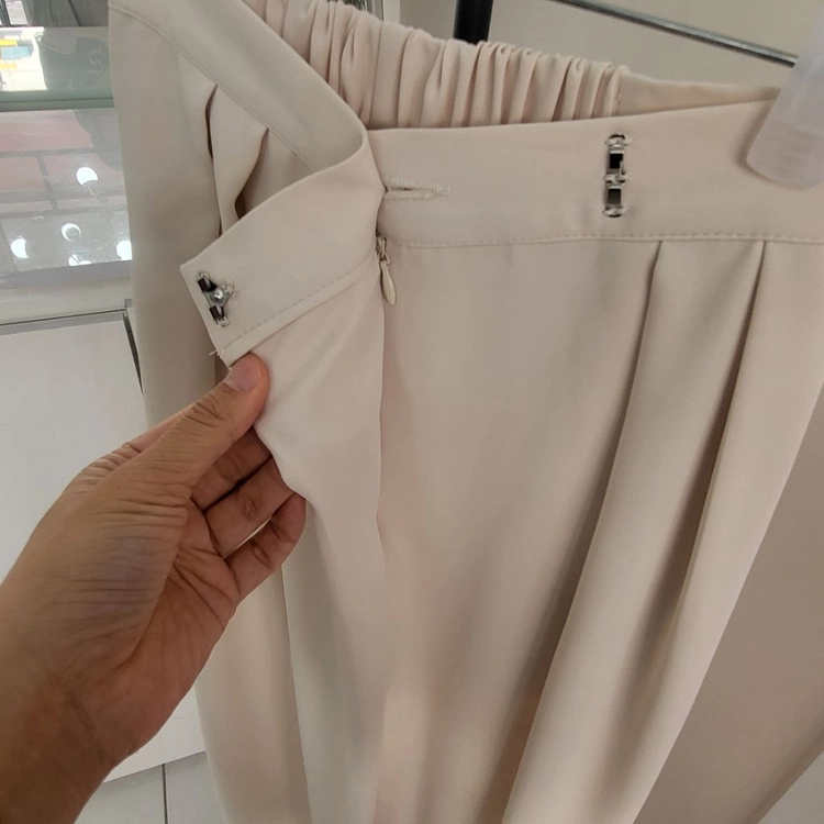 뒷밴딩 사선 랩 슬랙스ㅡ무배 이미지