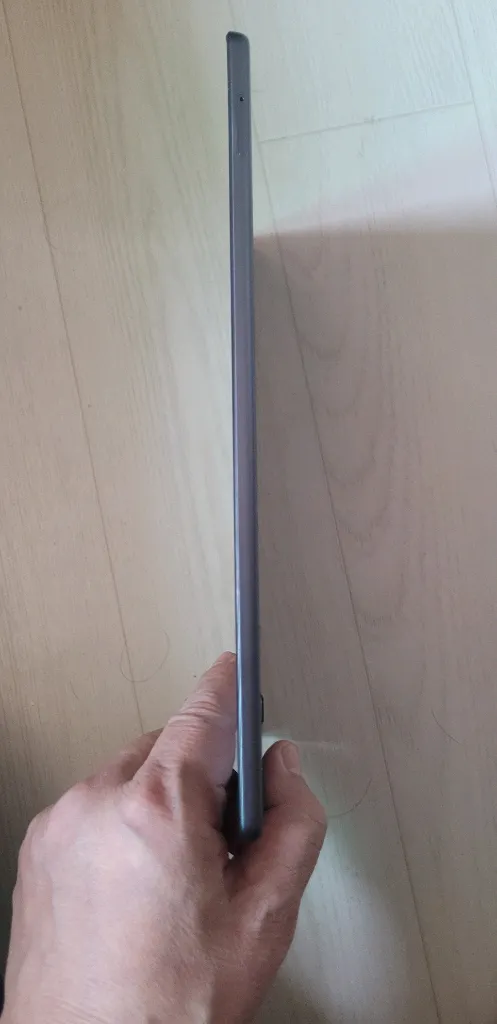 갤럭시탭 A7 64GB (10.4인치/SM-T505) 팝니다. 이미지