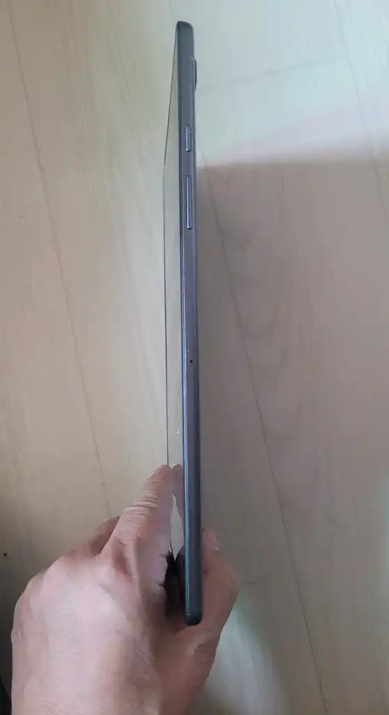 갤럭시탭 A7 64GB (10.4인치/SM-T505) 팝니다. 이미지