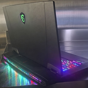 msi titan gt77 hx13v 4090그래픽 UHD 게이밍노트북(풀박스) 이미지
