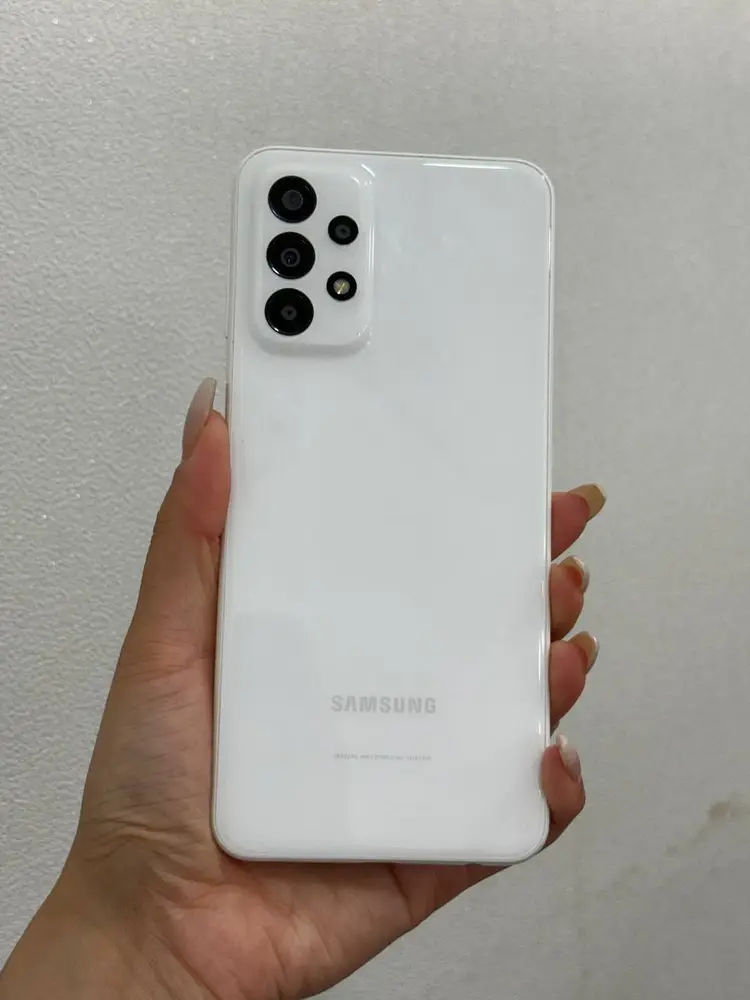갤럭시A23 화이트 128GB Y1936 이미지