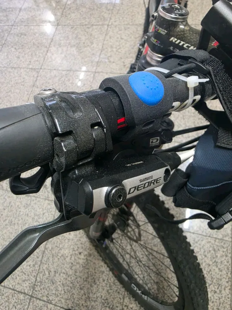 스캇 카본 풀샥 자전거 팔아요 이미지