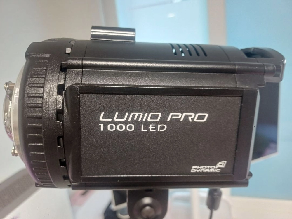 RUMIO PRO 1000 LED 루미오 프로 조명+리플렉터+스탠드+전원어뎁터+소프트박스(2세트) 이미지