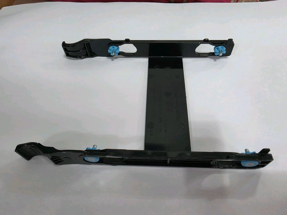 데스탑용 하드디스크 고정 브라켓 이미지