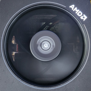 AMD 레이스 맥스(Wraith Max) 정품 CPU 쿨러 팝니다. 이미지