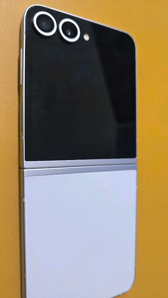 갤럭시Z 플립6 512 이미지