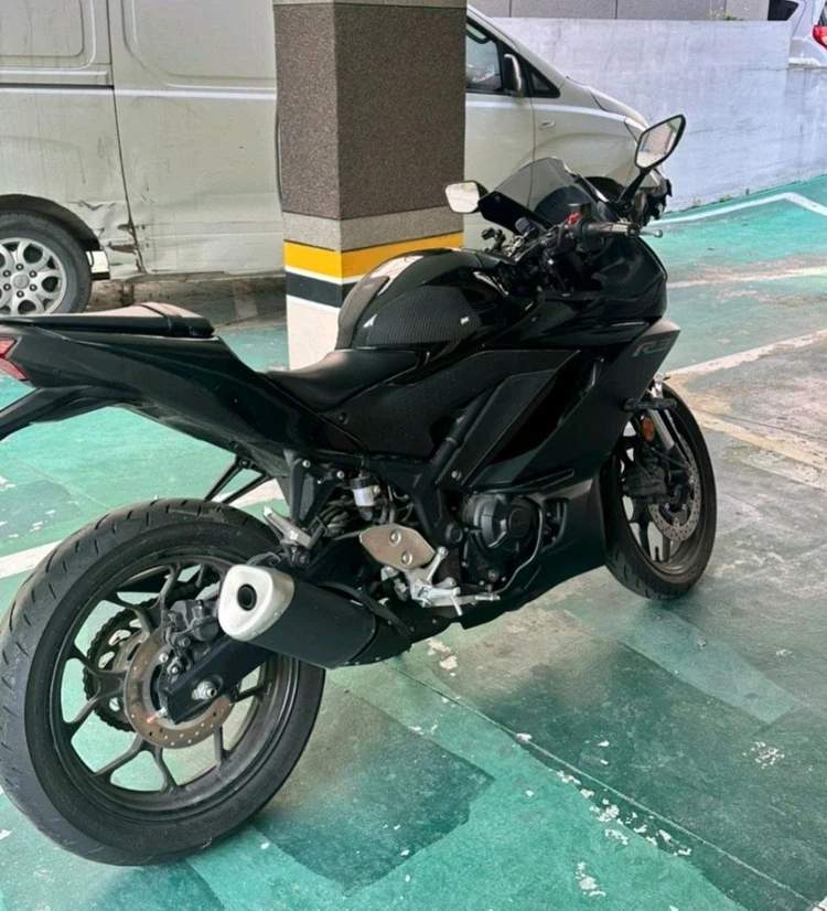 2023년식 야마하 R3 3500키로 이미지