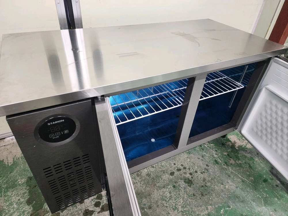 스타리온 1500 테이블냉장고 이미지