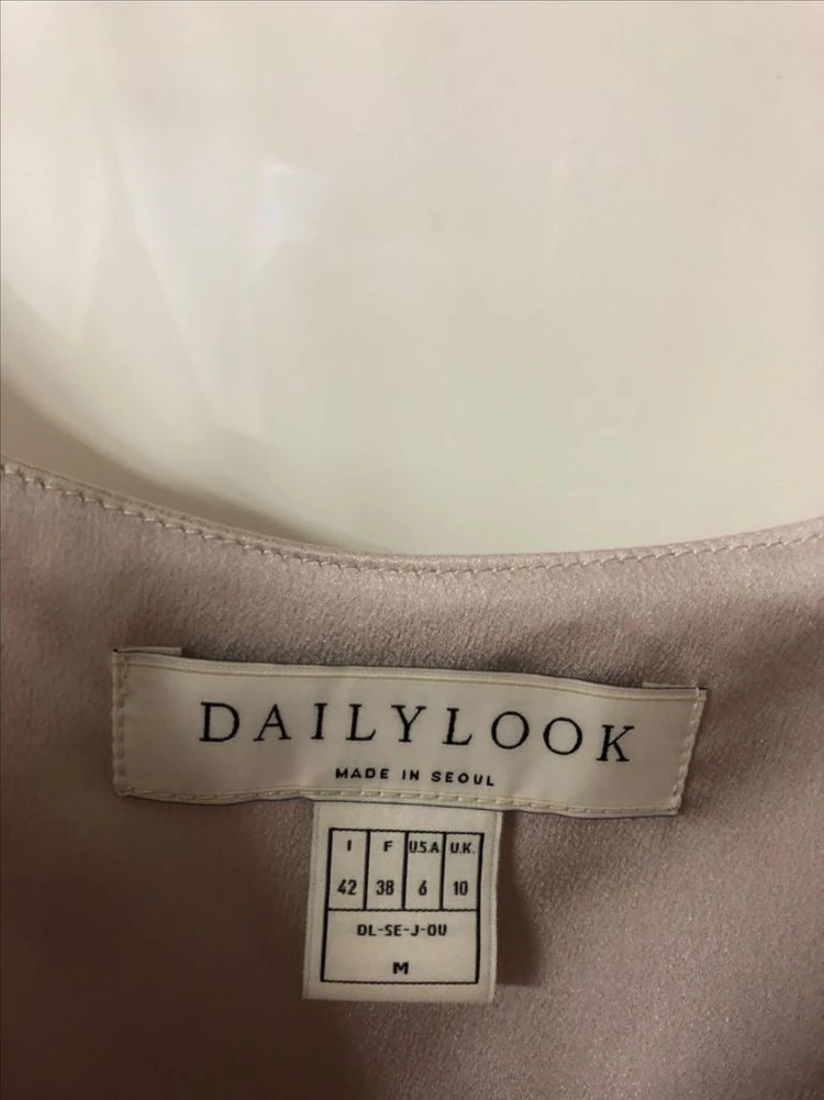 데일리룩 dailylook 새틴 무드 롱 원피스 드레스 슬리브리스 나시 이미지