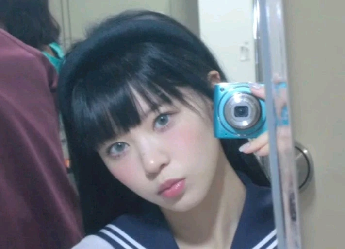 카시오 엑슬림(Z2300) 핑크 희귀매물 판매 이미지