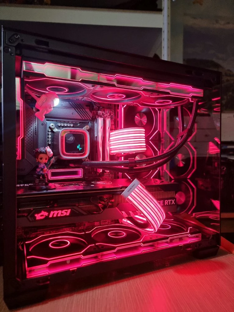 초고사양 인텔 게이밍 컴퓨터 13700k rtx 4070 ti 팝니다. 이미지