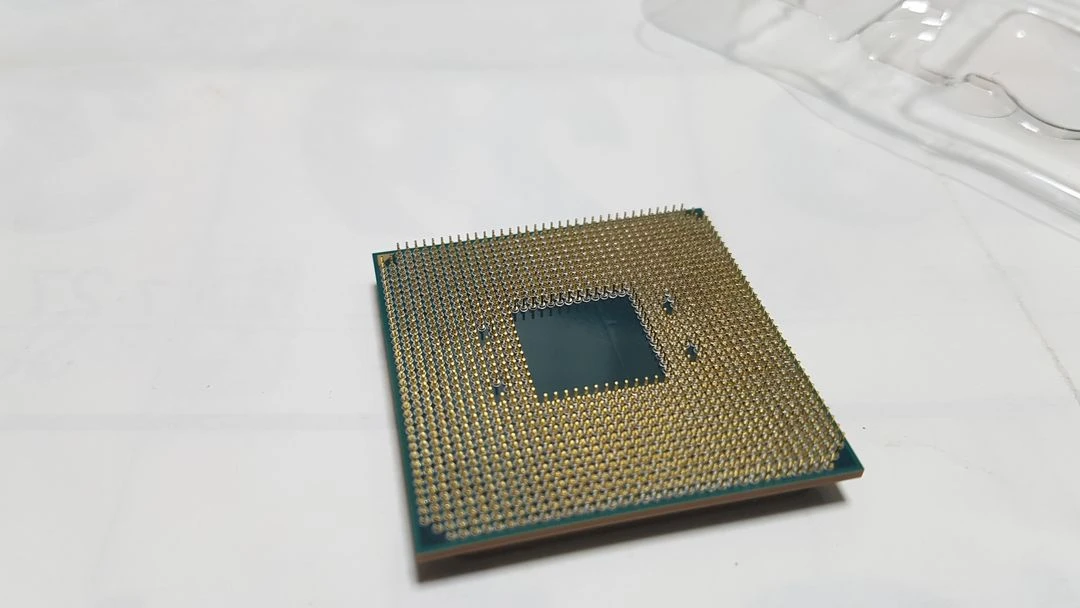 AMD 라이젠7 5700X cpu 팝니다. 이미지