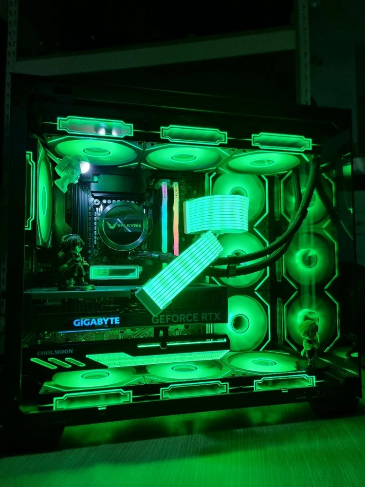 초고사양 게임 & 작업용 컴퓨터 i9 13900k 윈도우 정품 포함. 이미지