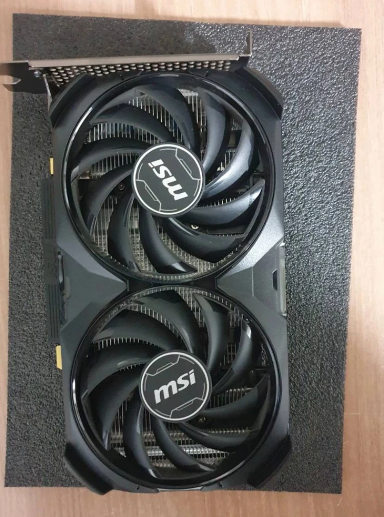 MSI RTX 4060Ti 16G 보증기간남음 풀박스 이미지
