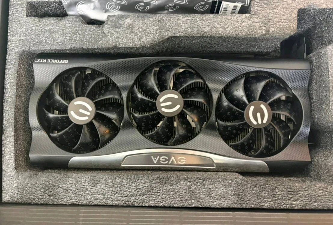 EVGA RTX 3080 FTW3 ULTRA LHR 이미지