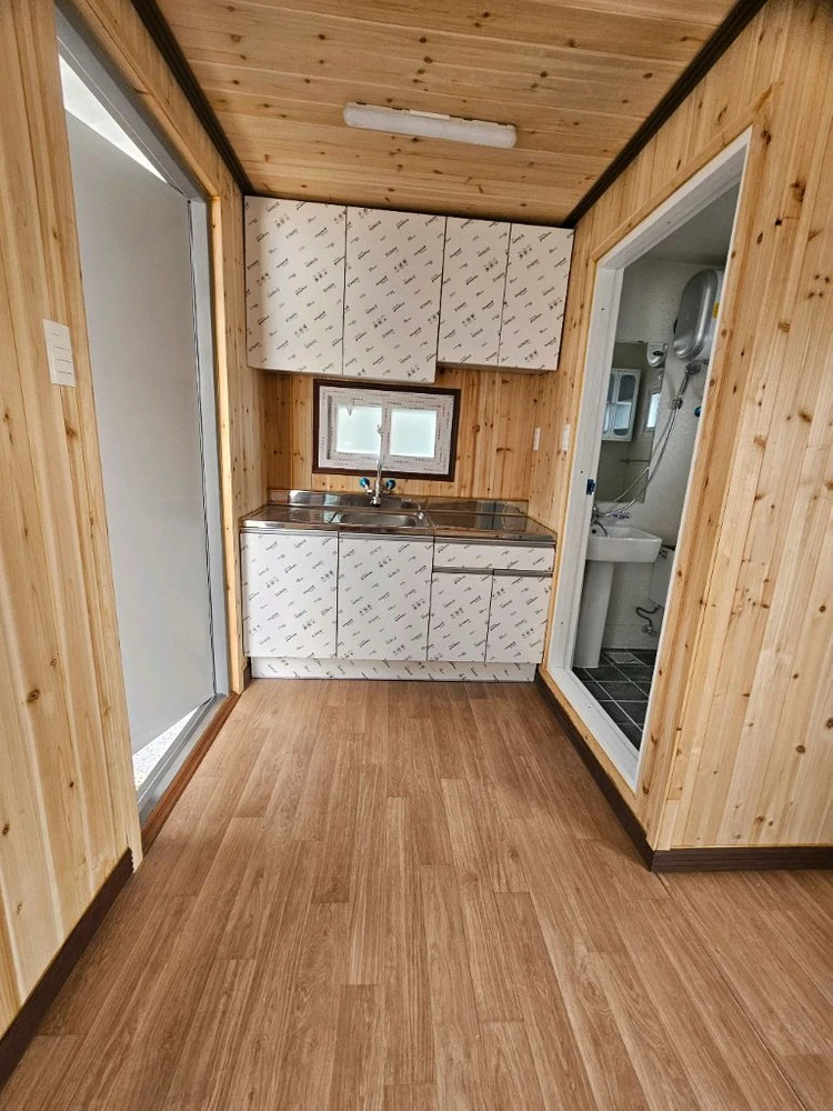 고급 3*9 체류형쉼터, 농막, 이동식주택, 컨테이너 1500만원 이미지