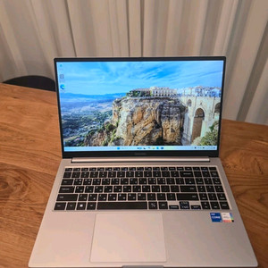 삼성 갤럭시북4 노트북16GB RAM, 477GB 이미지