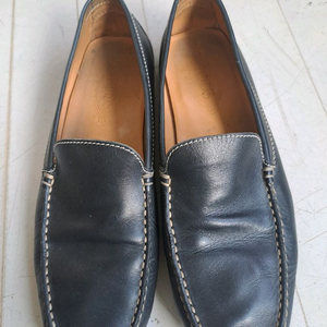 TODS 로퍼입니다 이미지