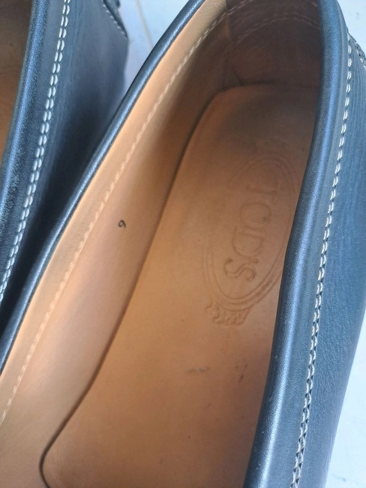 TODS 로퍼입니다 이미지