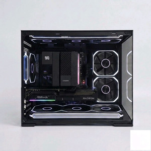 라이젠7800X3D+RX9070 AMD 조립컴퓨터 이미지