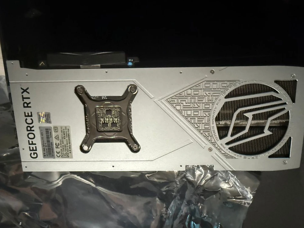 COLORFUL iGame 지포스 RTX 4070 Ti Advanced OC D6X 12GB 이미지