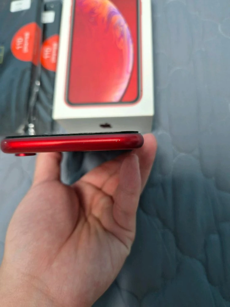 아이폰 XR 레드 256GB 이미지