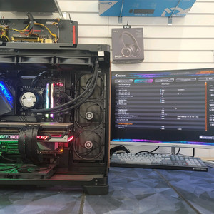 데스크탑 본체 워크스테이션급 판매 14700k 5070ti 이미지