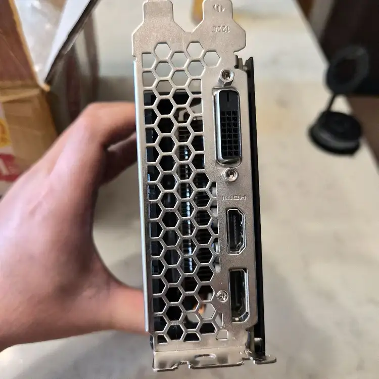 이엠텍 GTX 1660 SUPER OC D6 6GB 이미지