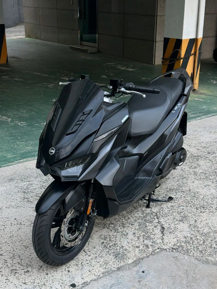 VSX125 22년식 실키로수!! 37km 이미지