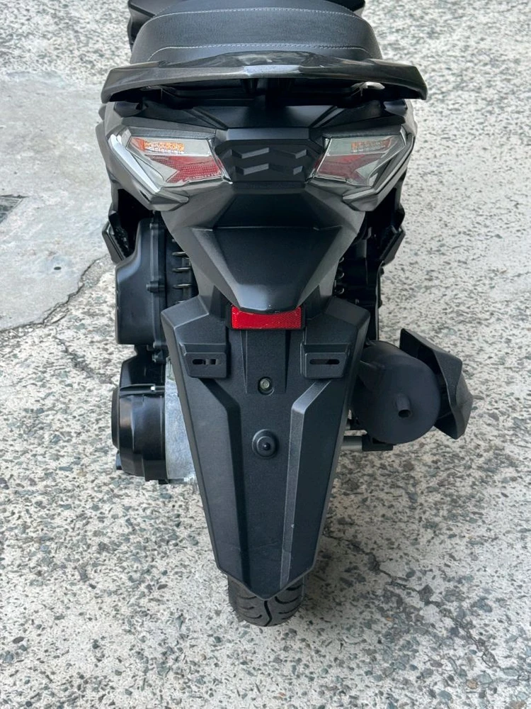 VSX125 22년식 실키로수!! 37km 이미지