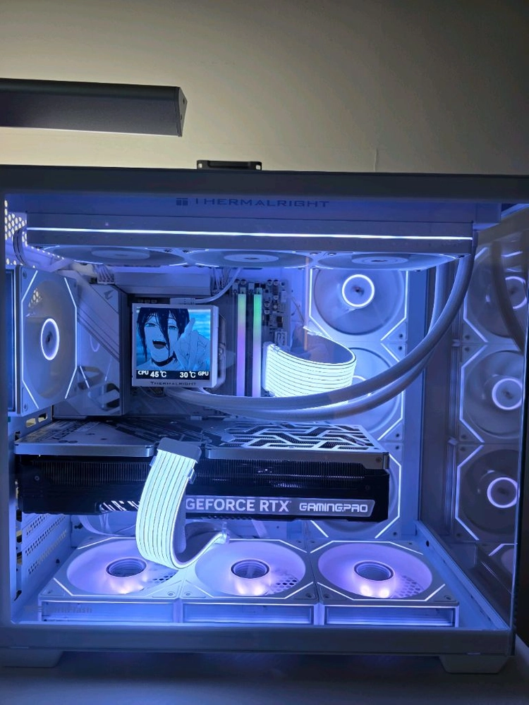 라이젠7 9800X3D RTX4080S 슈퍼 본체 팝니다 이미지