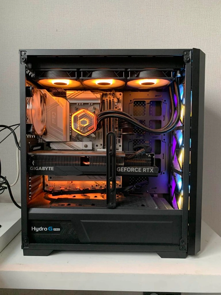 7950x rtx 4080super ddr5 64gb 게이밍 컴퓨터 본체 이미지