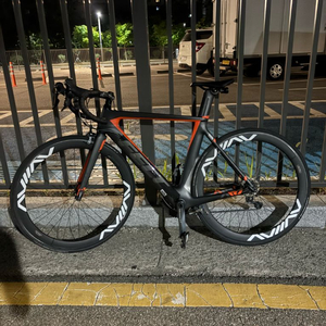 펠트 AR5 풀카본 로드 자전거 이미지