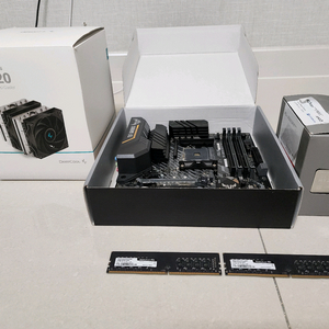 5700x3d 국내정품(as 8개월 가량 남음) 포함 반본체 판매합니다. 이미지