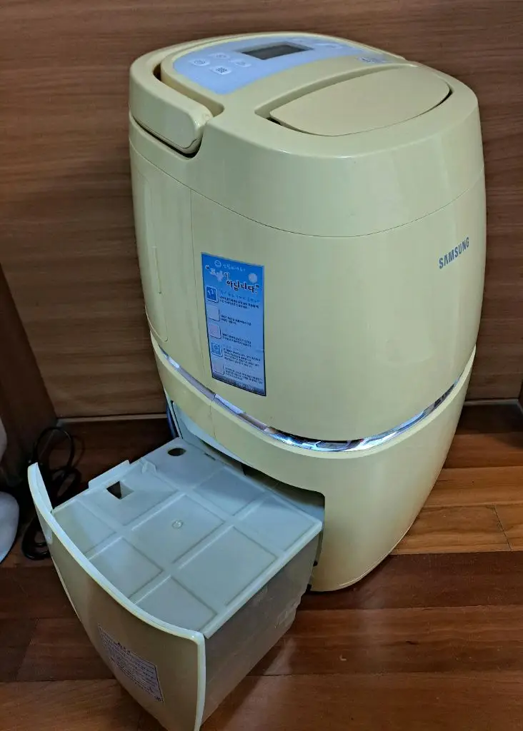 삼성 대용량 10리터 제습기 이미지