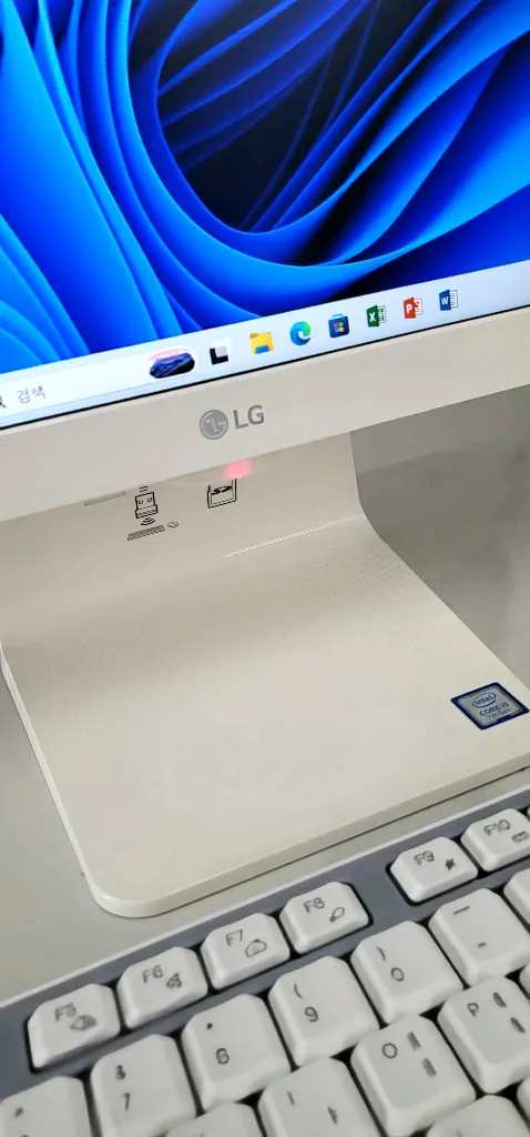 S급] 24인치 LG 일체형 PC 24V570 (i5 / 윈도우11프로) 이미지