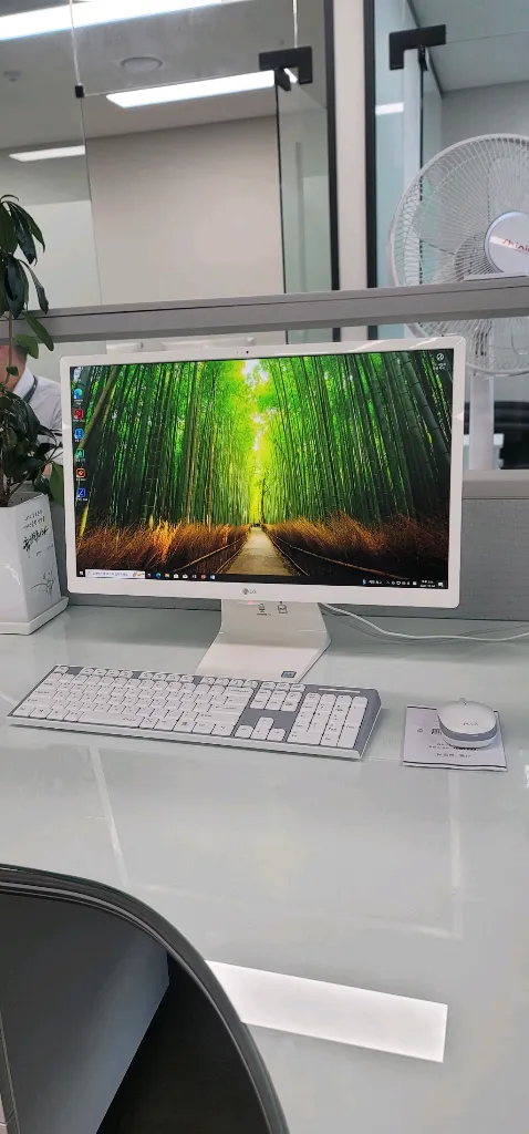 S급] 24인치 LG 일체형 PC 24V570 (i5 / 윈도우11프로) 이미지