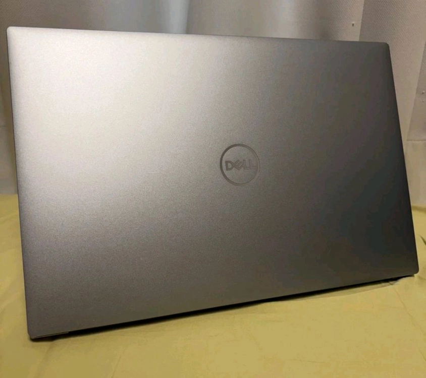 DELL Precision 5550 모바일 워크스테이션 CAD·3D·영상편집 작업용 노트북 이미지