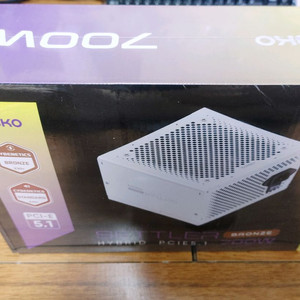 앱코 정격700W 80플러스 브론즈 파워 화이트 미개봉 신품 이미지