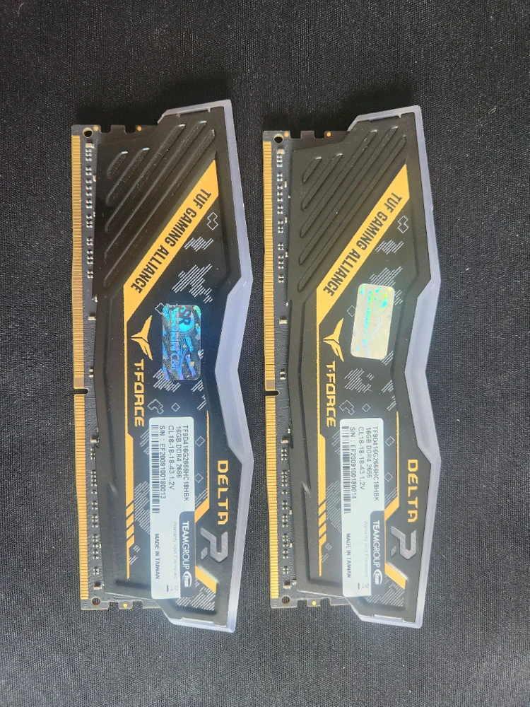 ddr4 ram, ddr5 ram, ssd, 나스용 hdd 몇개 판매 이미지
