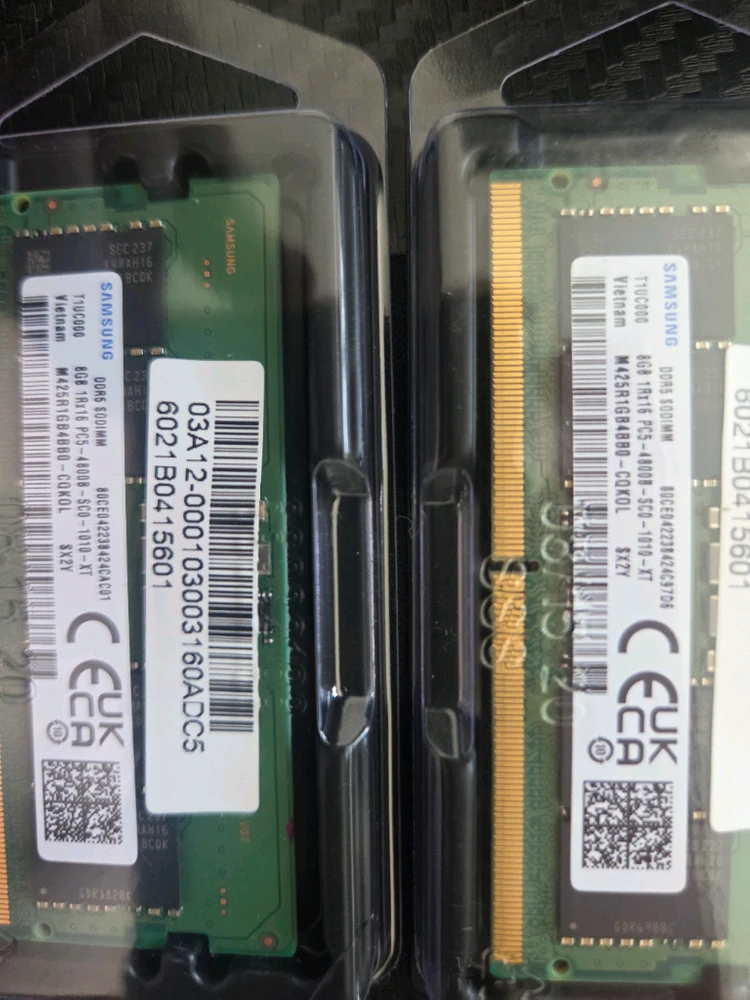 노트북램 ddr5 4800 삼성3개 하이닉스1개 이미지
