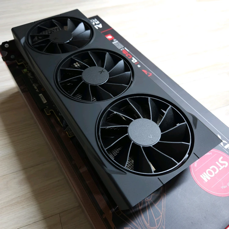 XFX 라데온 RX 9070XT SWIFT 이미지