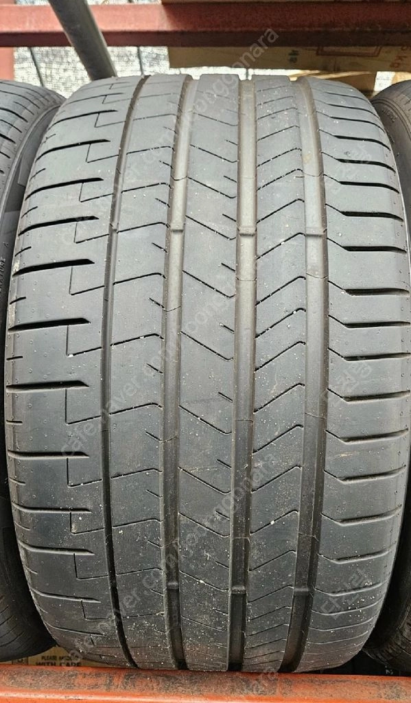 BMW X5M X6M 순정 타이어 1대분 판매 (295/35R21, 315/30R22) 이미지