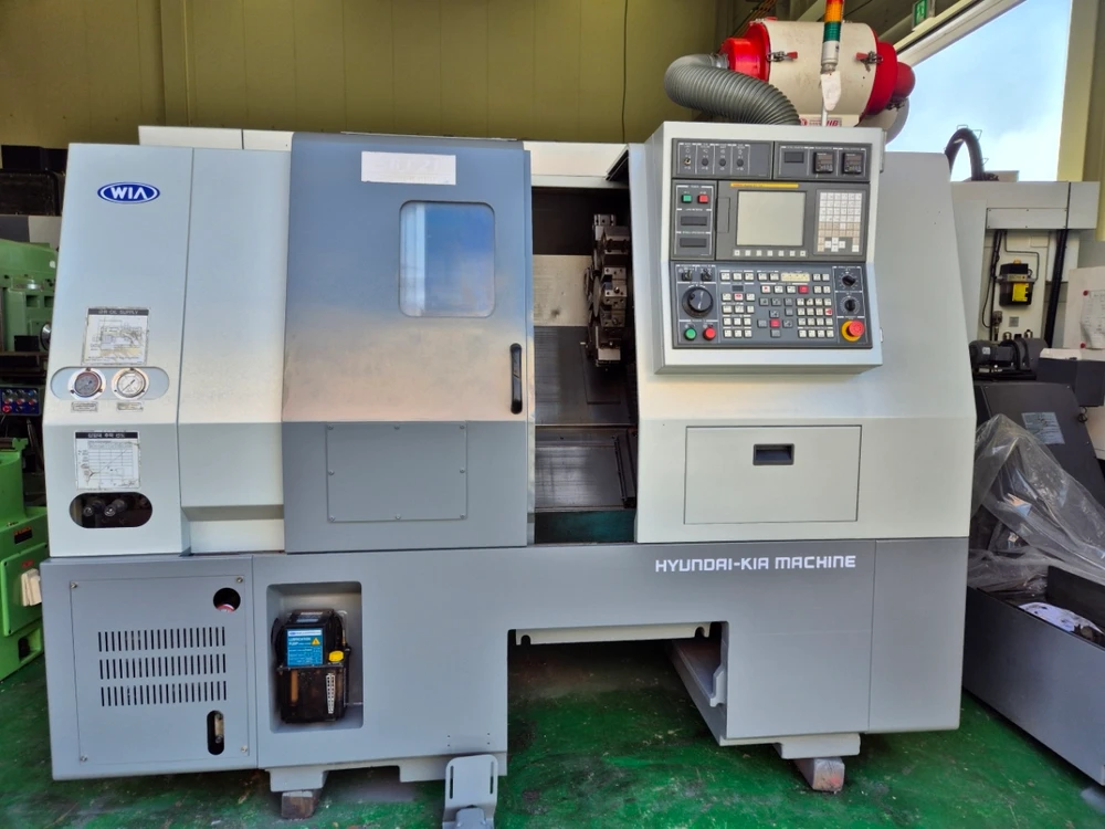 CNC선반(Hi-Tech CNC , SKT-21) 이미지