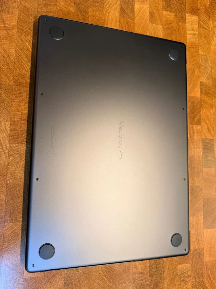 MacBookPro16 M3MAX/ 40/ 48/ 2TB/ SG 2023 이미지