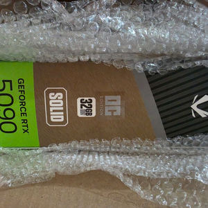조탁 RTX 5090 Solid OC 미개봉 이미지