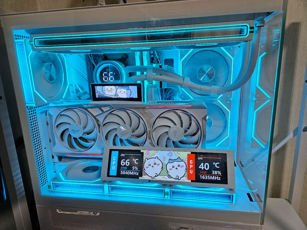 RTX 4070ti super 그래픽카드 이미지