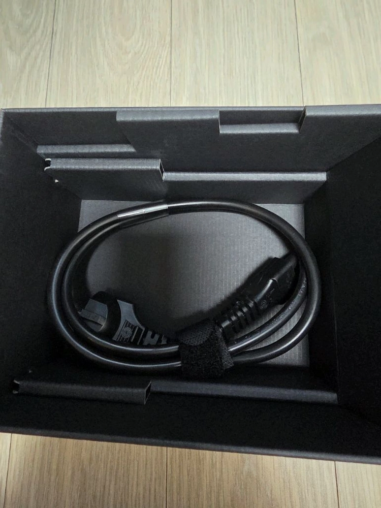ASUS ROG Ally X 로그엘라이 흑갈리 판매 이미지
