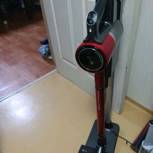엘지 코드제로 무선 청소기 팝니다.부산 해운대 이미지