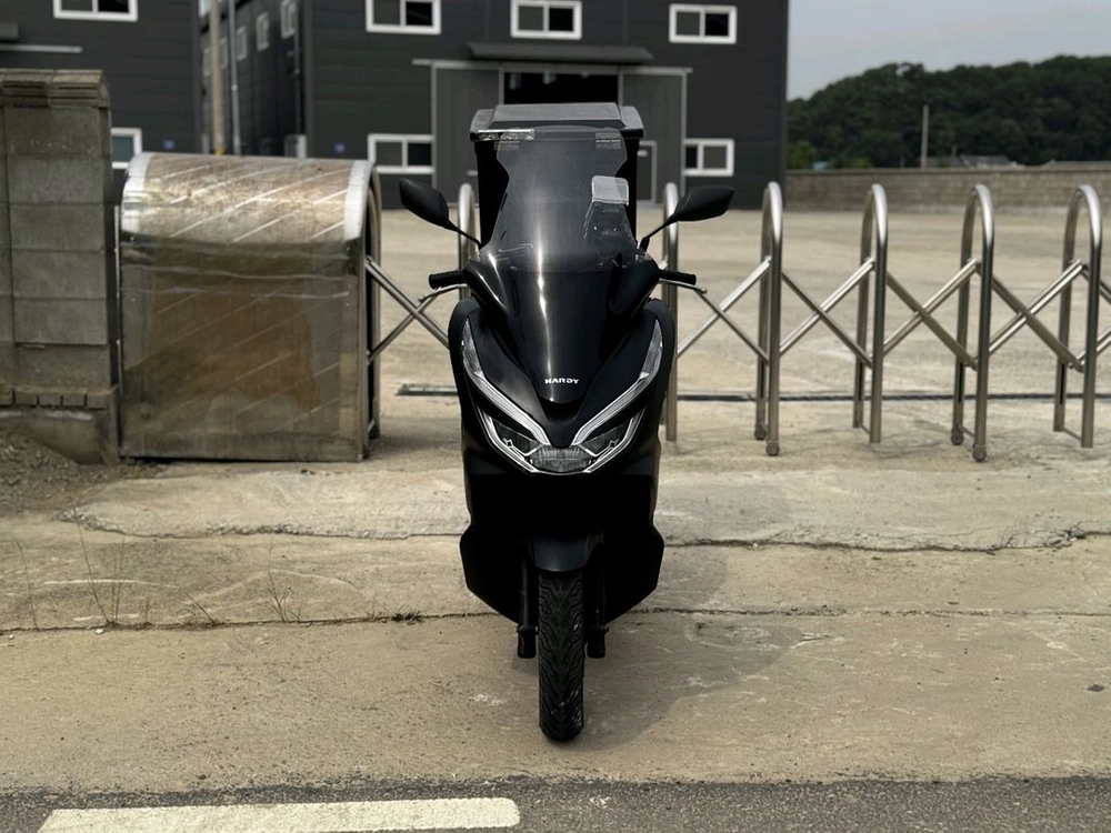 혼다PCX125/19년식/7만키로/125만원/배달세팅 이미지